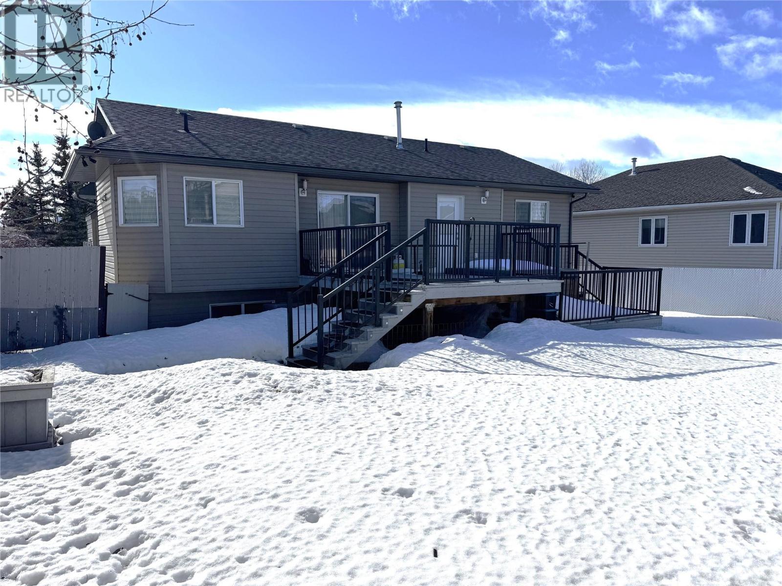 1816 89 Avenue, Dawson Creek