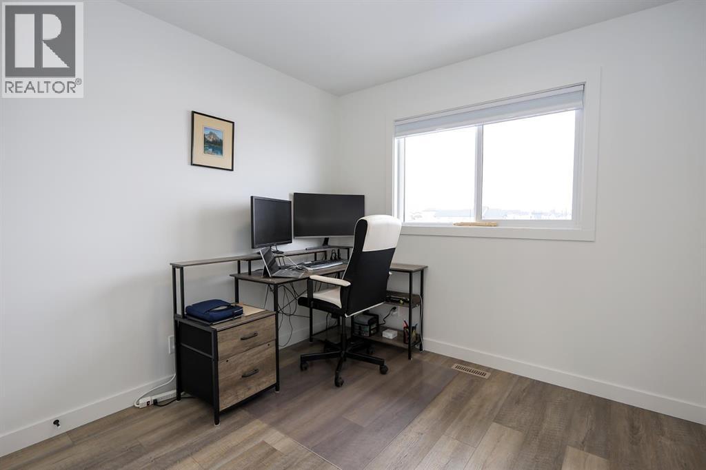 2 Evergreen Way, Red Deer