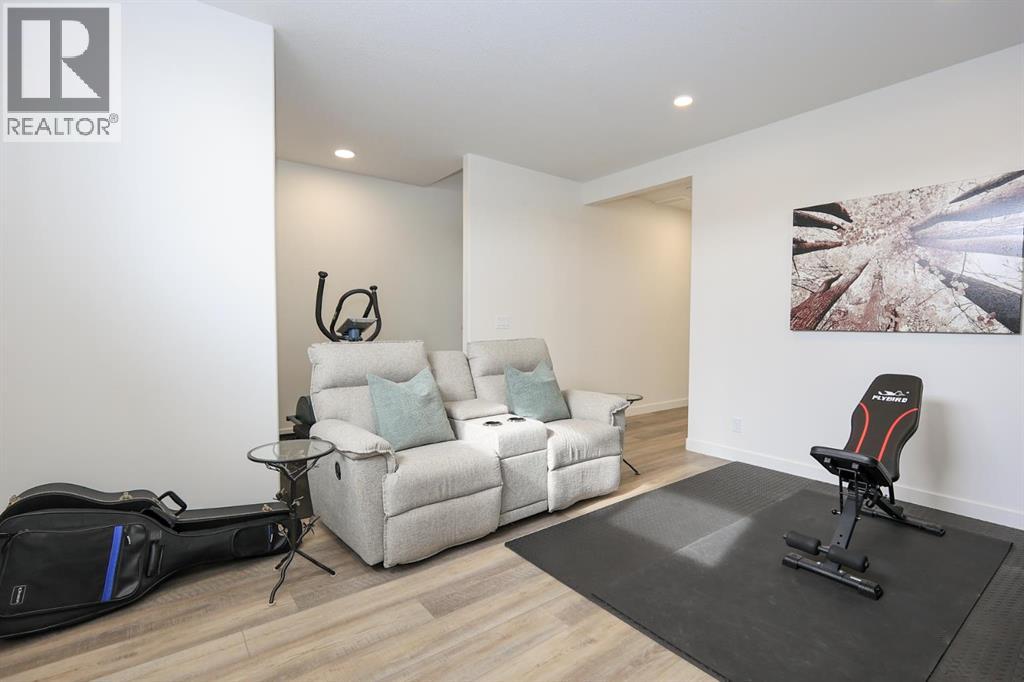 2 Evergreen Way, Red Deer