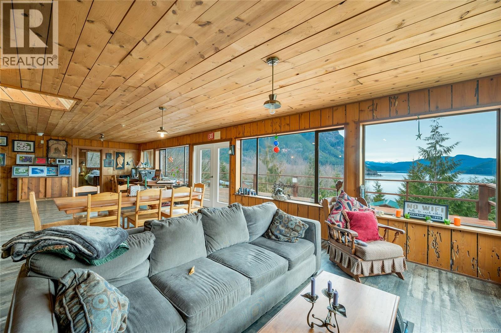 DL1489 JACKSON BAY - 15