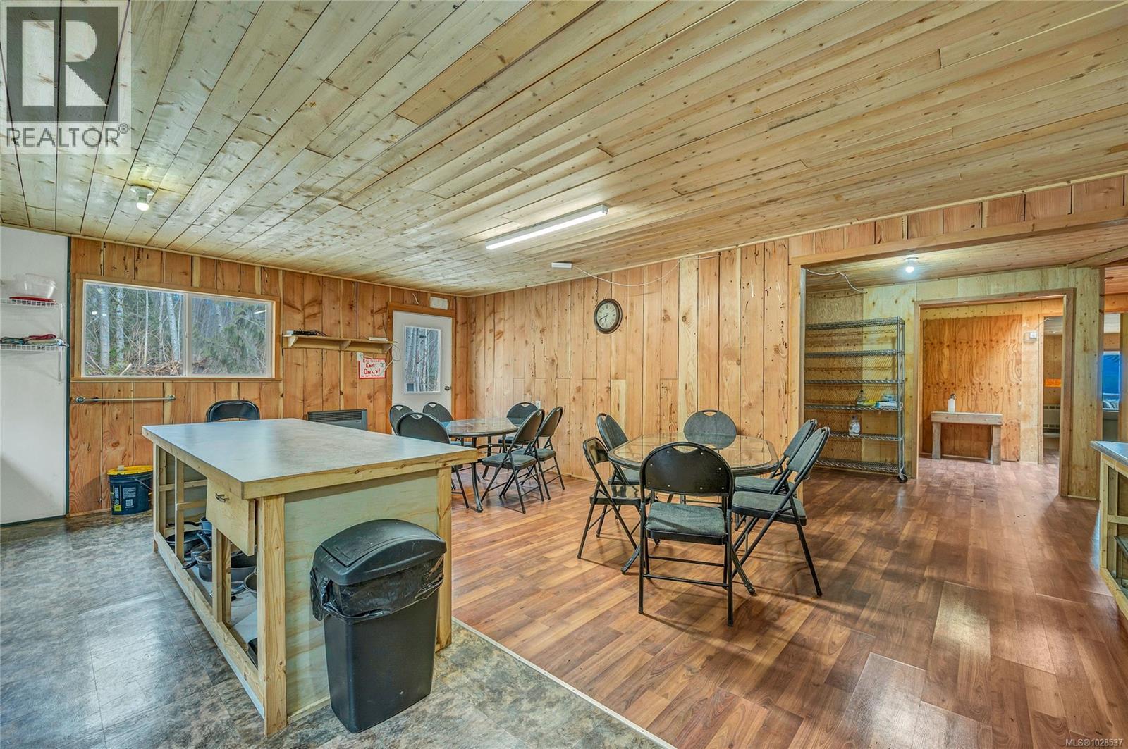 DL1489 JACKSON BAY - 26