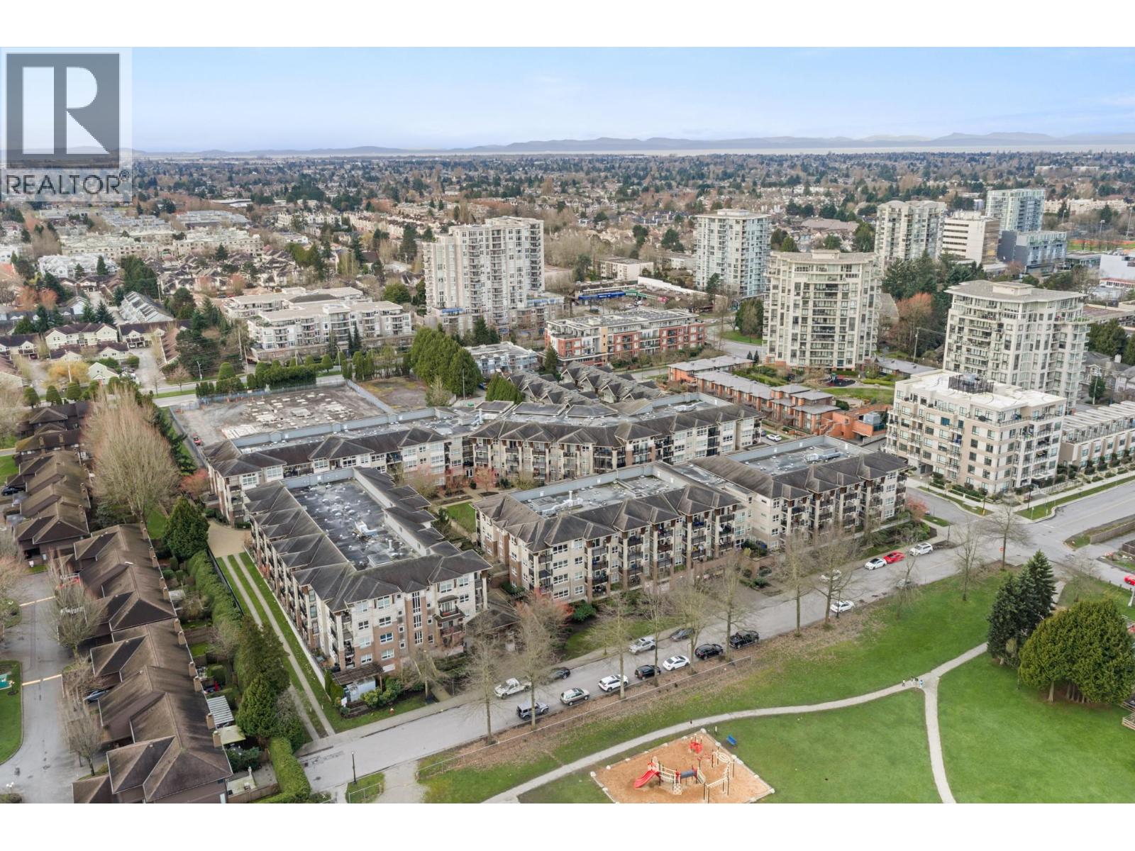 #307-6828 ECKERSLEY Road, Richmond