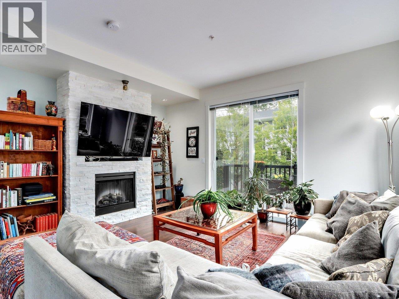 95 2418 AVON PLACE, Port Coquitlam