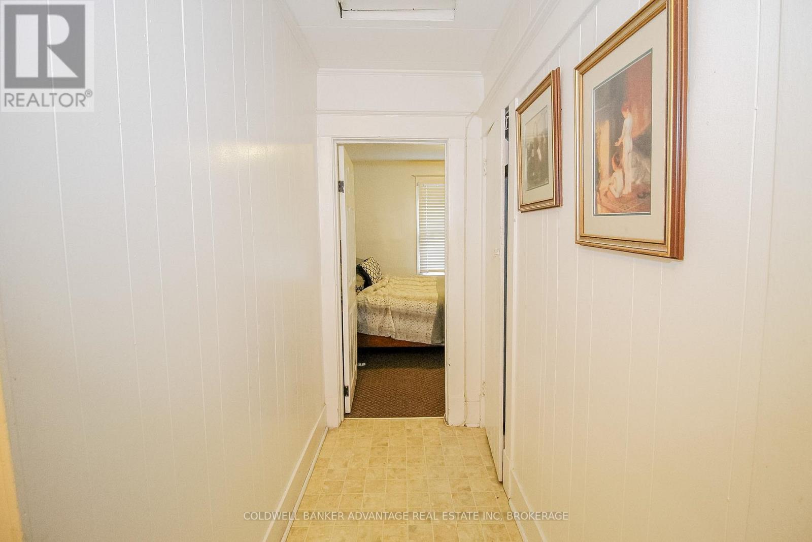 86 ADELAIDE STREET - 36