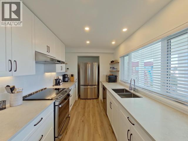 A, B, C-6848 COURTENAY STREET, Powell River