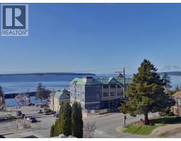 4pc Bathroom - A, B, C-6848 Courtenay Street, Powell River, BC V8A1X2 Photo 16