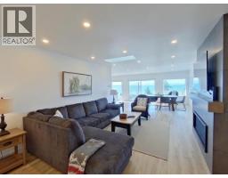 A, B, C-6848 Courtenay Street, Powell River, BC V8A1X2 Photo 25