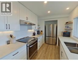 A, B, C-6848 Courtenay Street, Powell River, BC V8A1X2 Photo 45