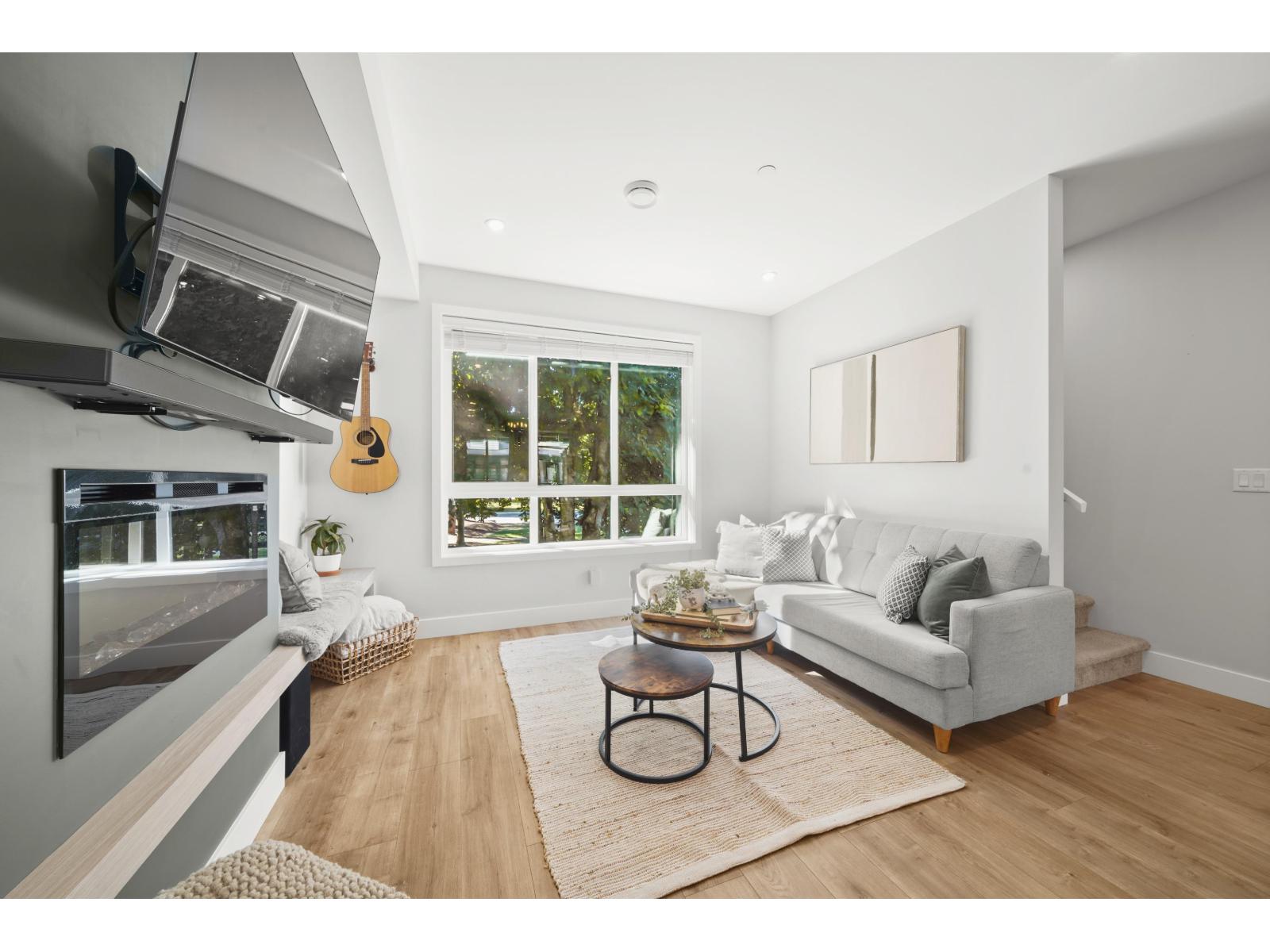 26 45500 CAMPUS DRIVE, Garrison Crossing, Chilliwack