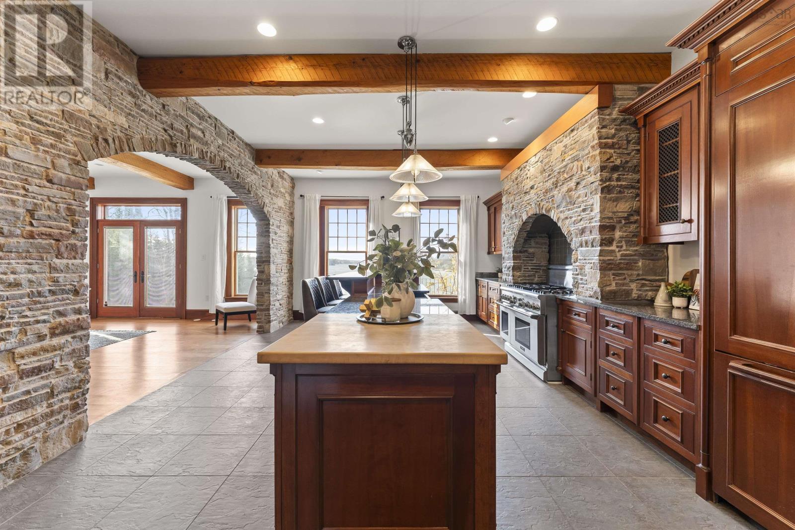 Property 31 of 46 of 13 Shepherds Lane