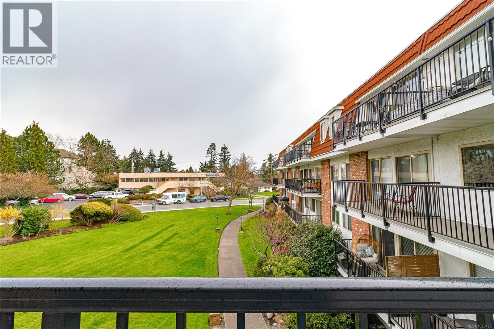 #208 1680 Poplar Ave - 14