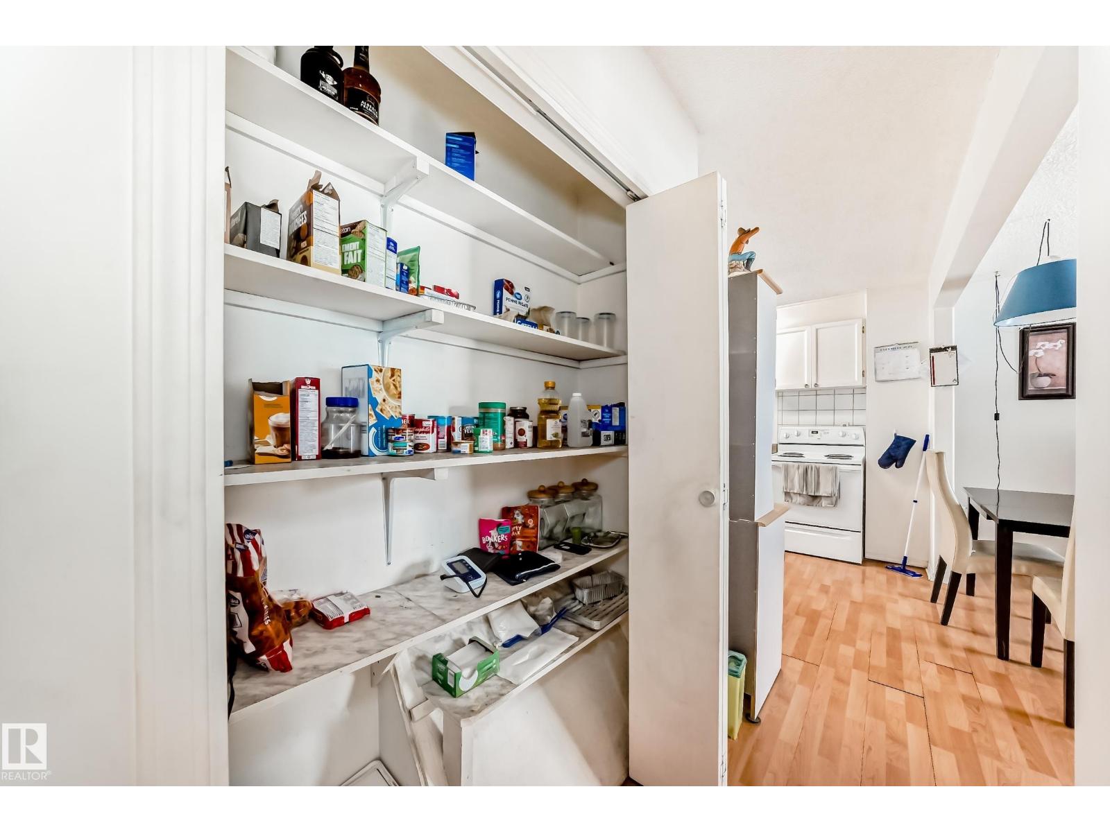 15515 92A AV NW, Edmonton