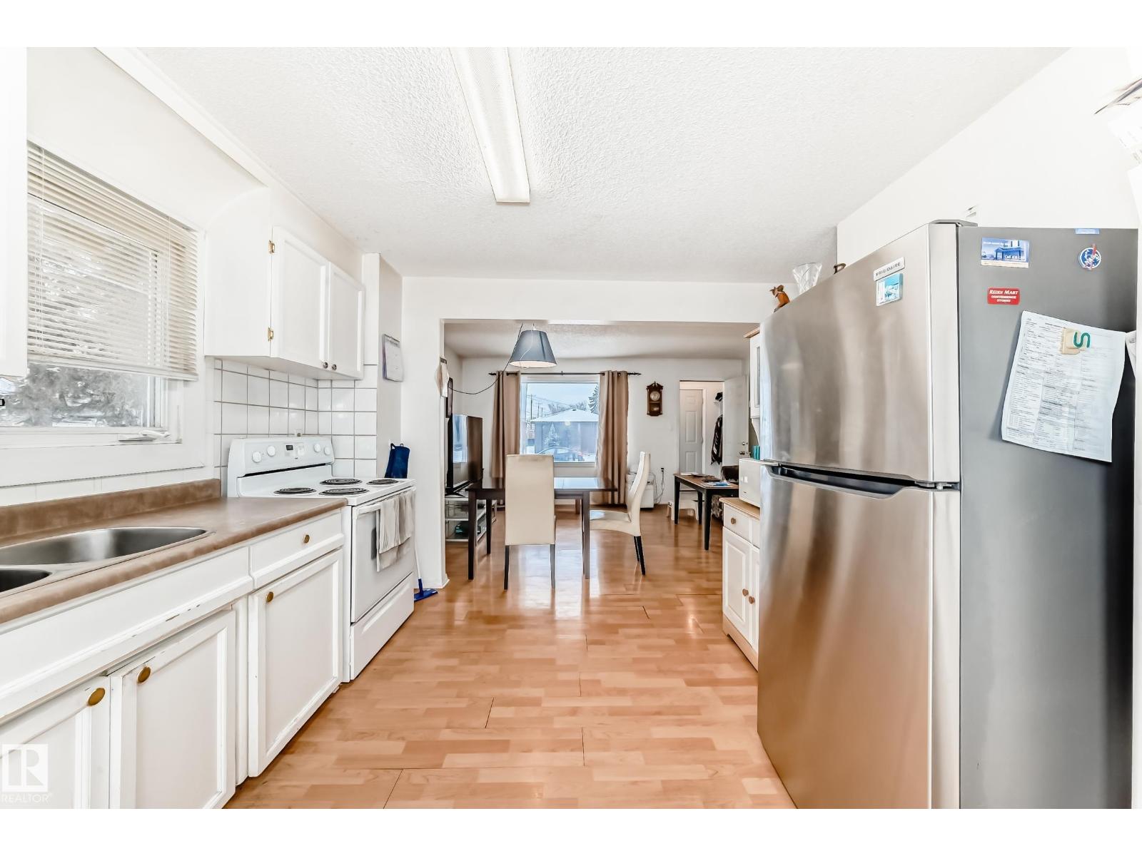 15515 92A AV NW, Edmonton