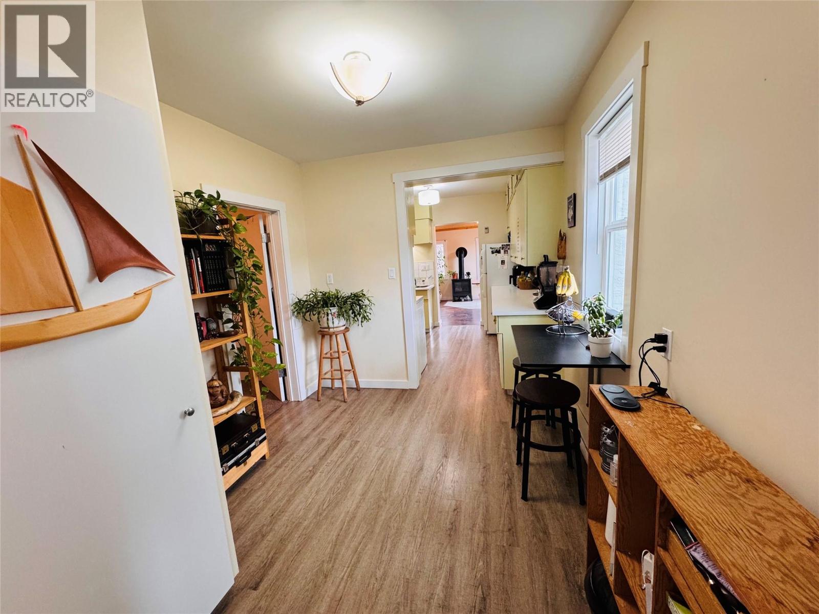 904 KETTLE RIVER Drive, Grand Forks