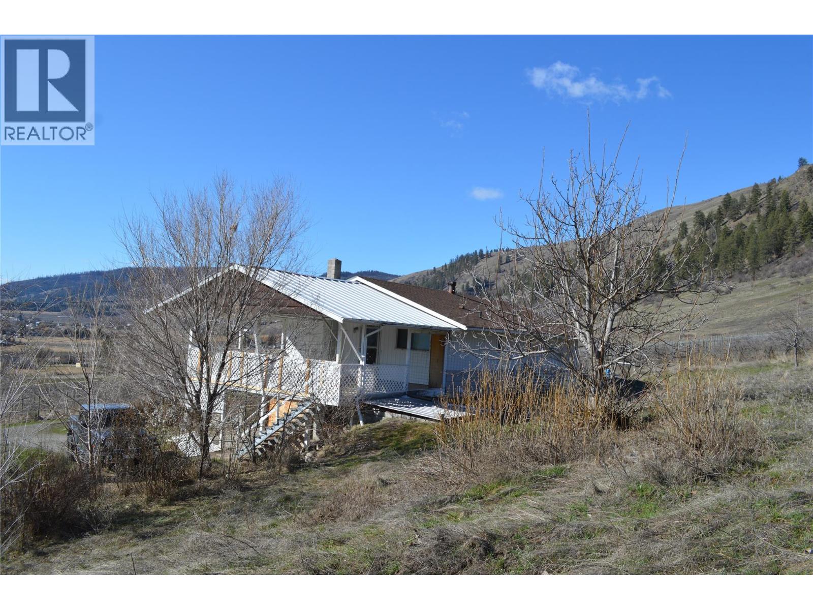 6805 Reservoir Road, Grand Forks