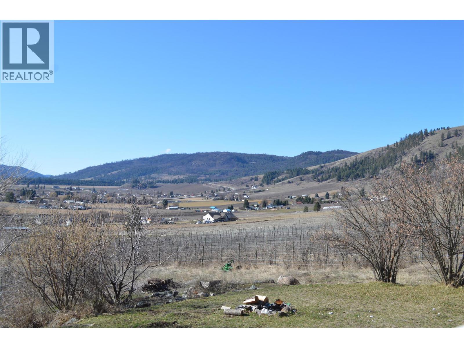 6805 Reservoir Road, Grand Forks