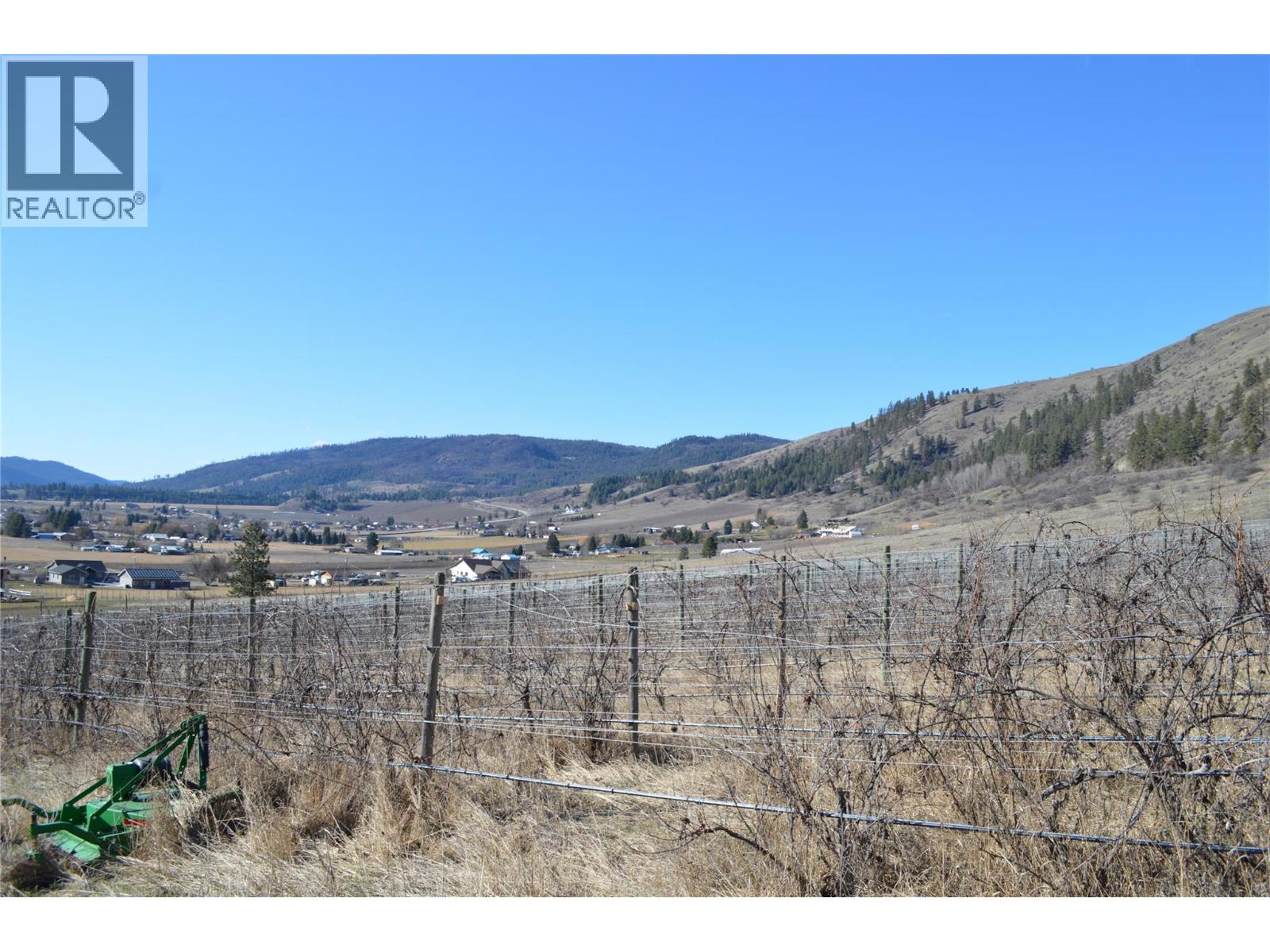 6805 Reservoir Road, Grand Forks