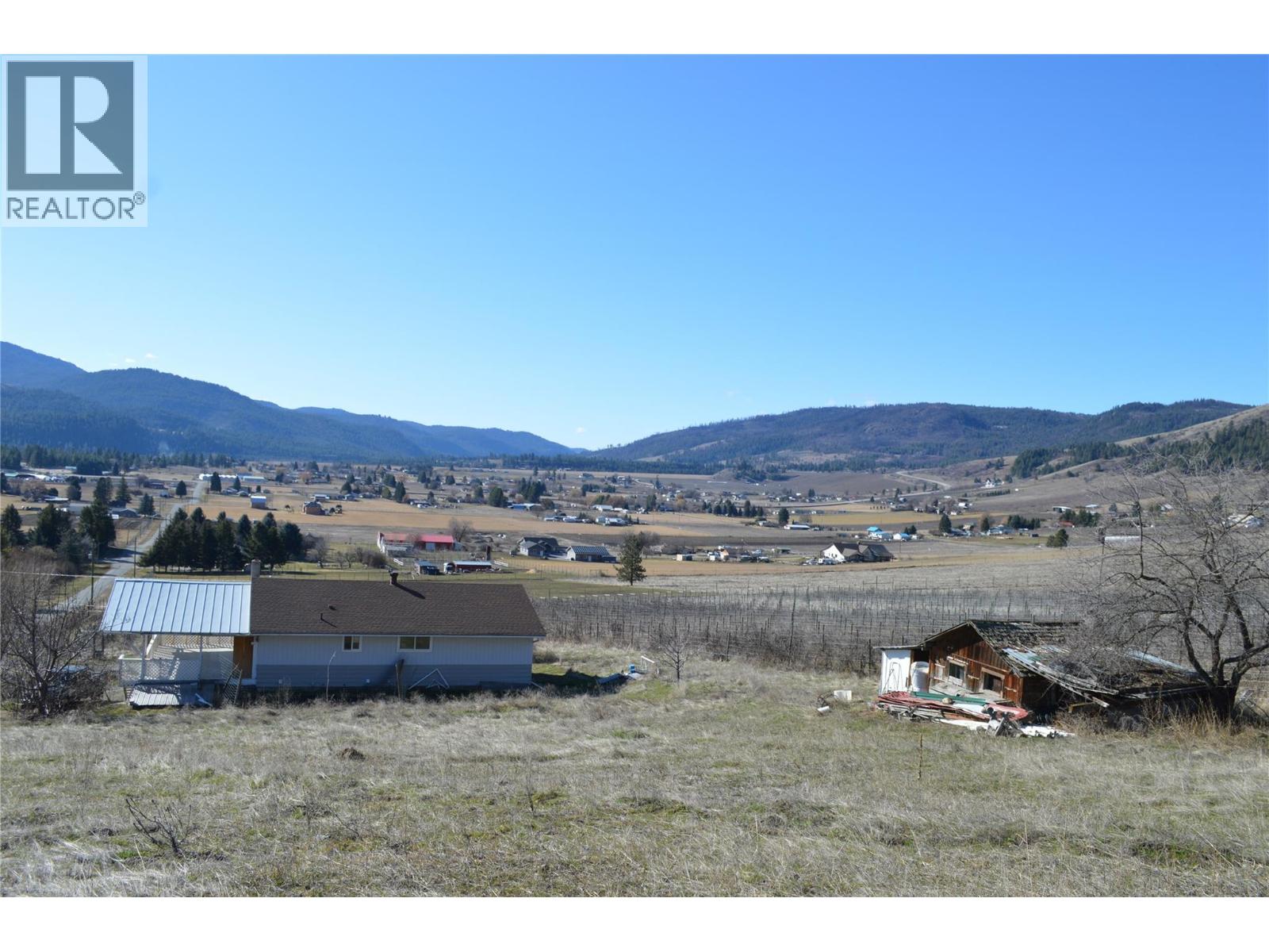 6805 Reservoir Road, Grand Forks