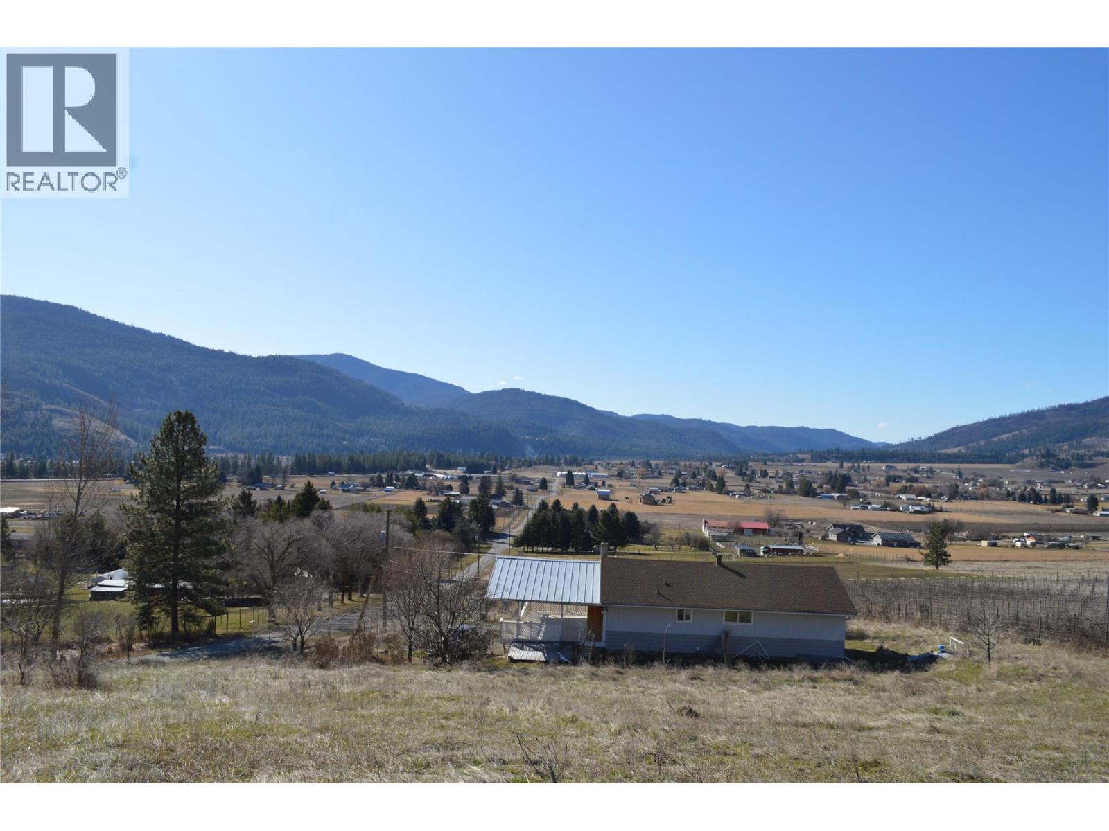 6805 Reservoir Road, Grand Forks