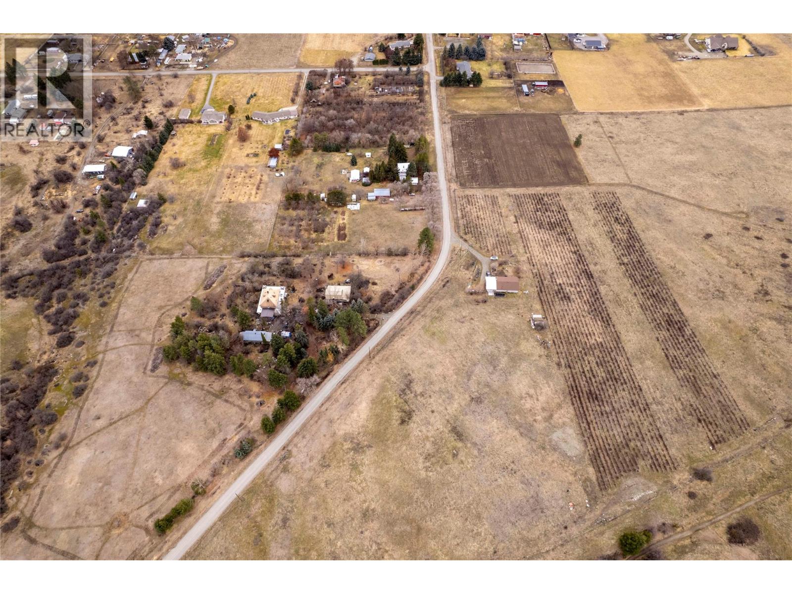 6805 Reservoir Road, Grand Forks