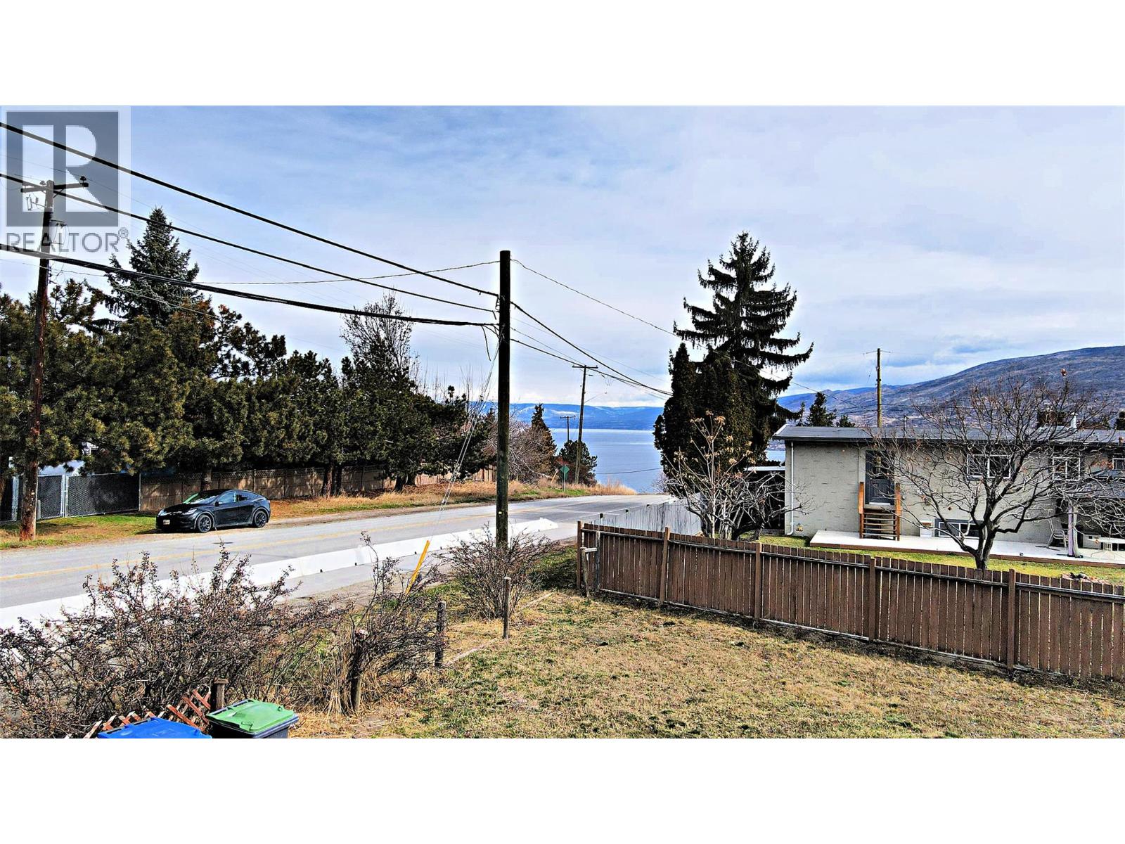 4809 Princeton Avenue, Peachland