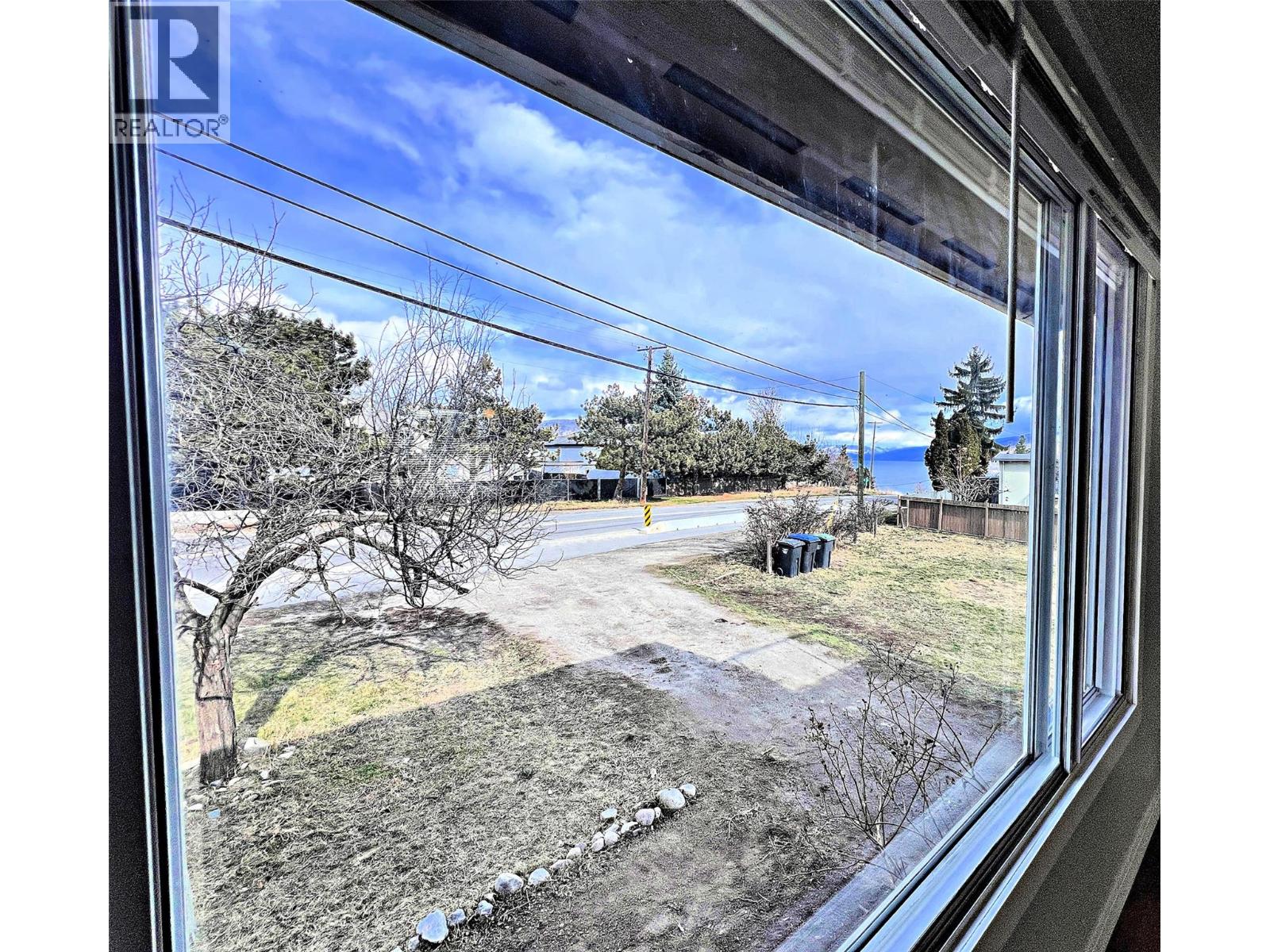 4809 Princeton Avenue, Peachland