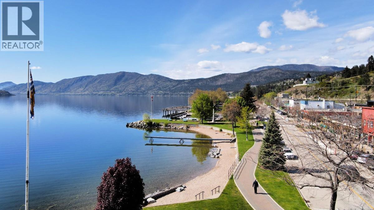 4809 Princeton Avenue, Peachland