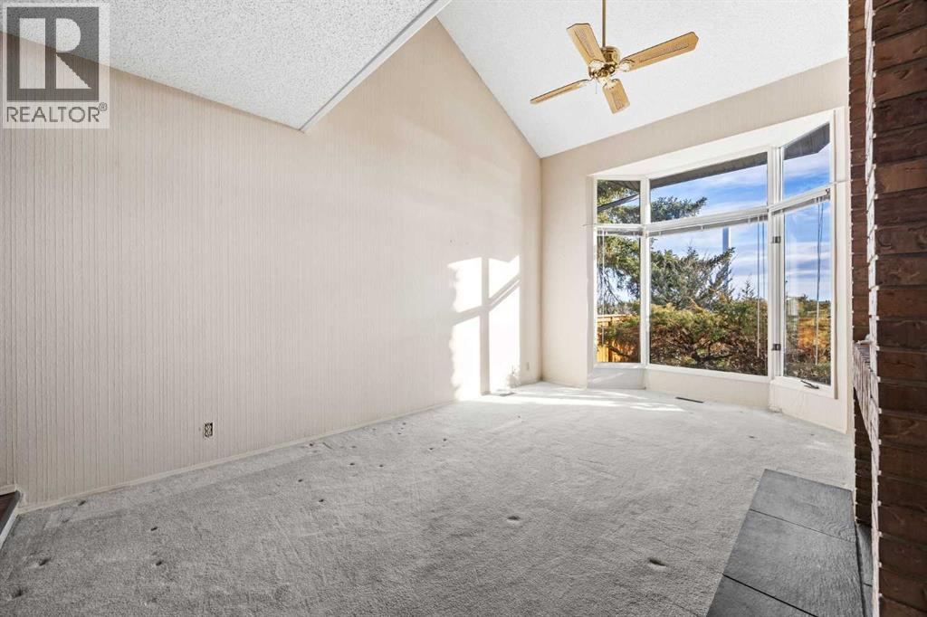 Single Family House for Sale in    Street SW Woodbine Calgary 