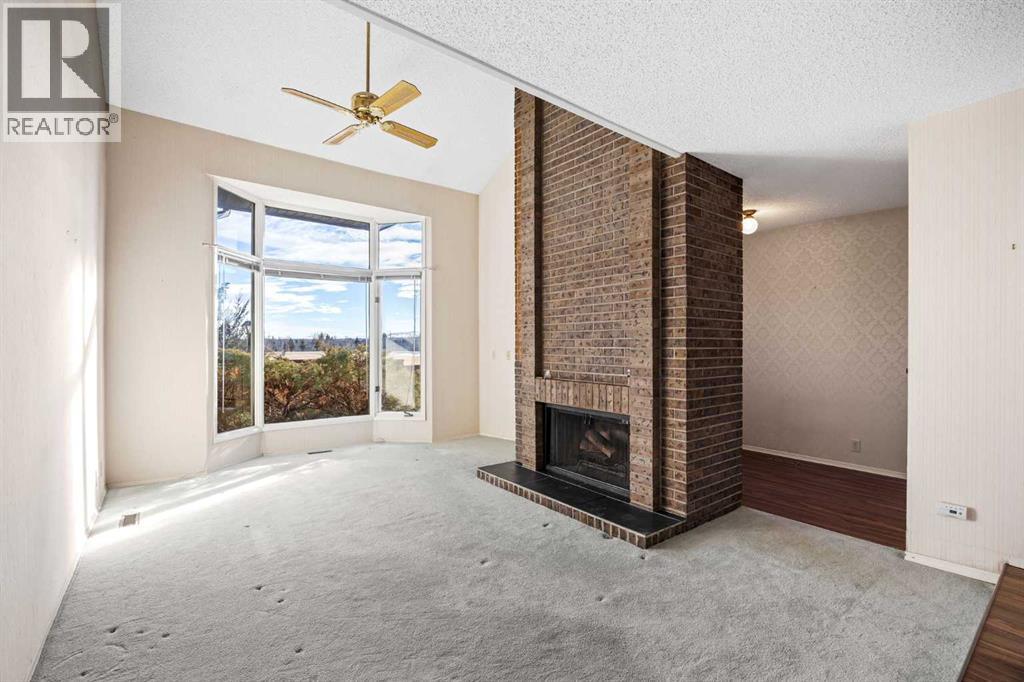 Single Family House for Sale in    Street SW Woodbine Calgary 