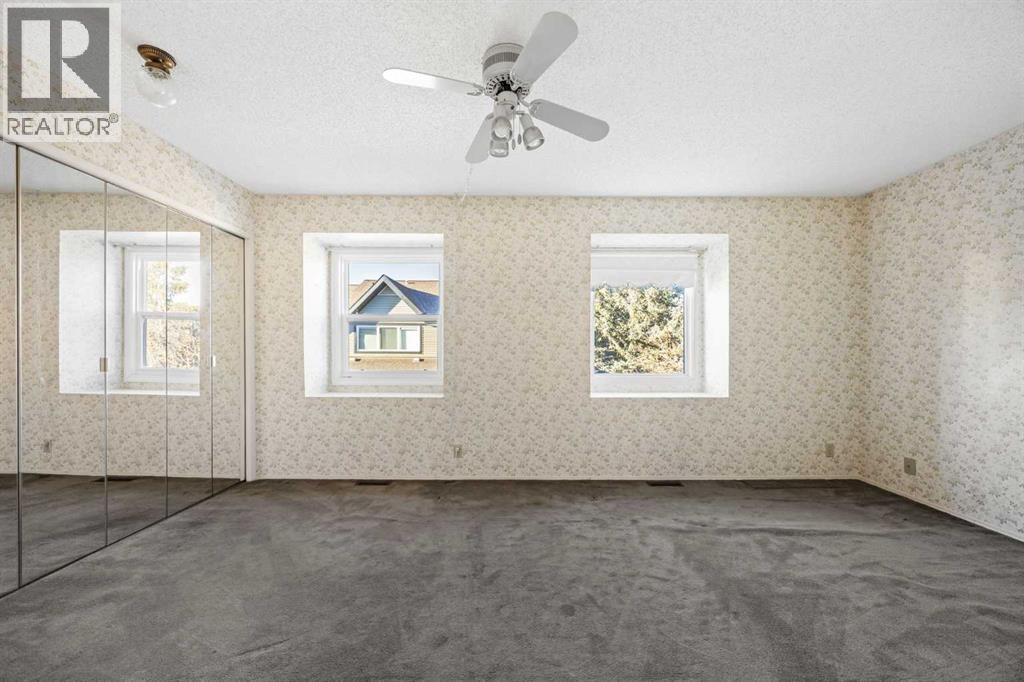 Single Family House for Sale in    Street SW Woodbine Calgary 