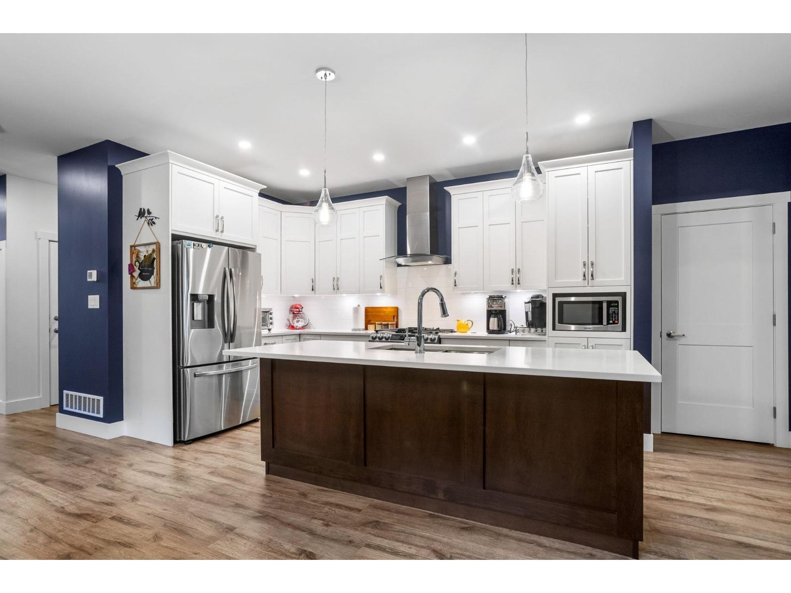 34 628 MCCOMBS DRIVE, Harrison Hot Springs, Harrison Hot Springs