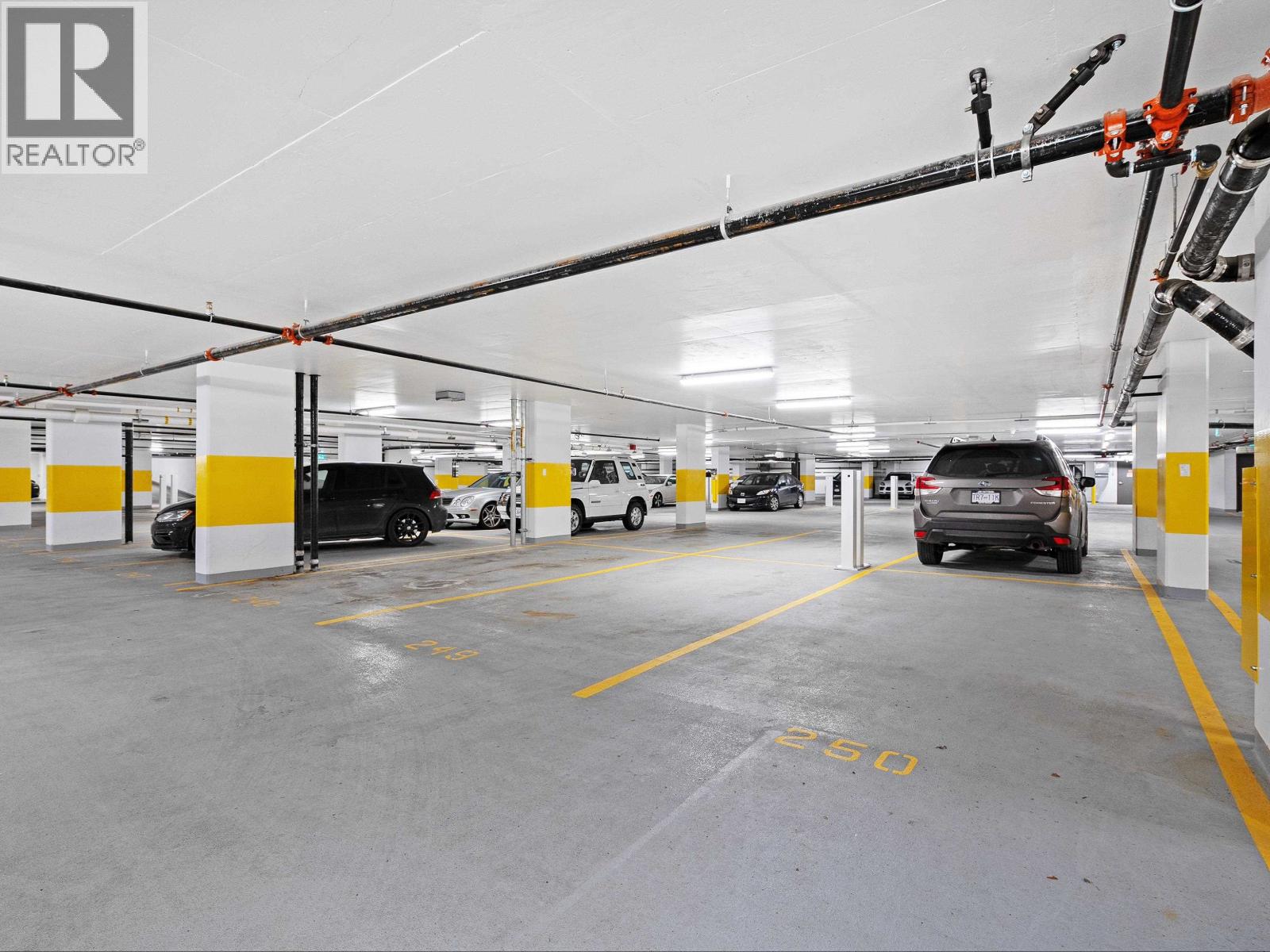 2004 1632 LIONS GATE LANE, North Vancouver