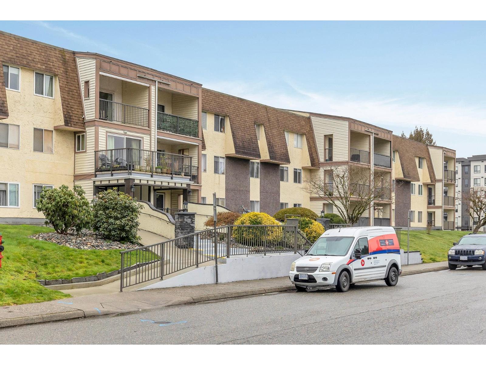 347 2821 TIMS Street - photo 2