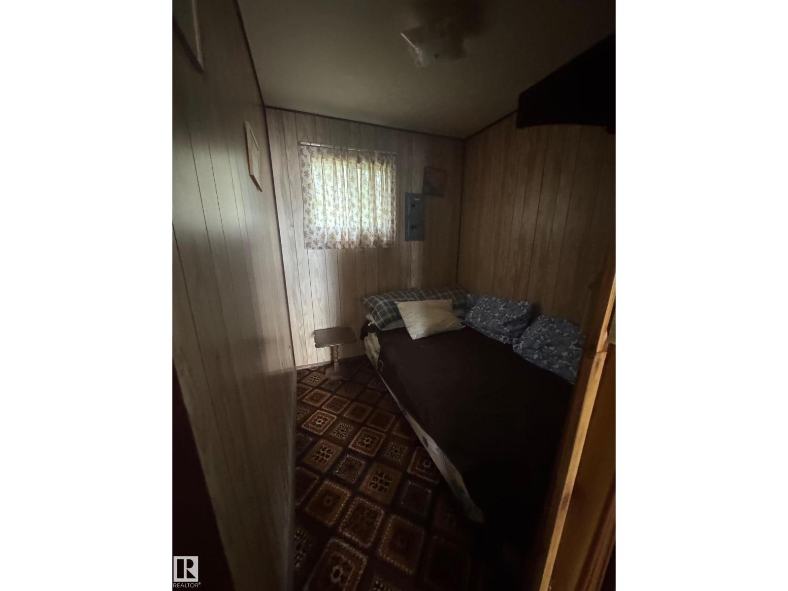 #128 CANARY DRIVE - 12