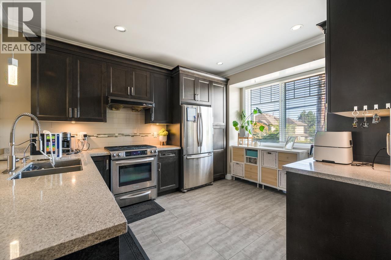 #11-9733 BLUNDELL Road, Richmond