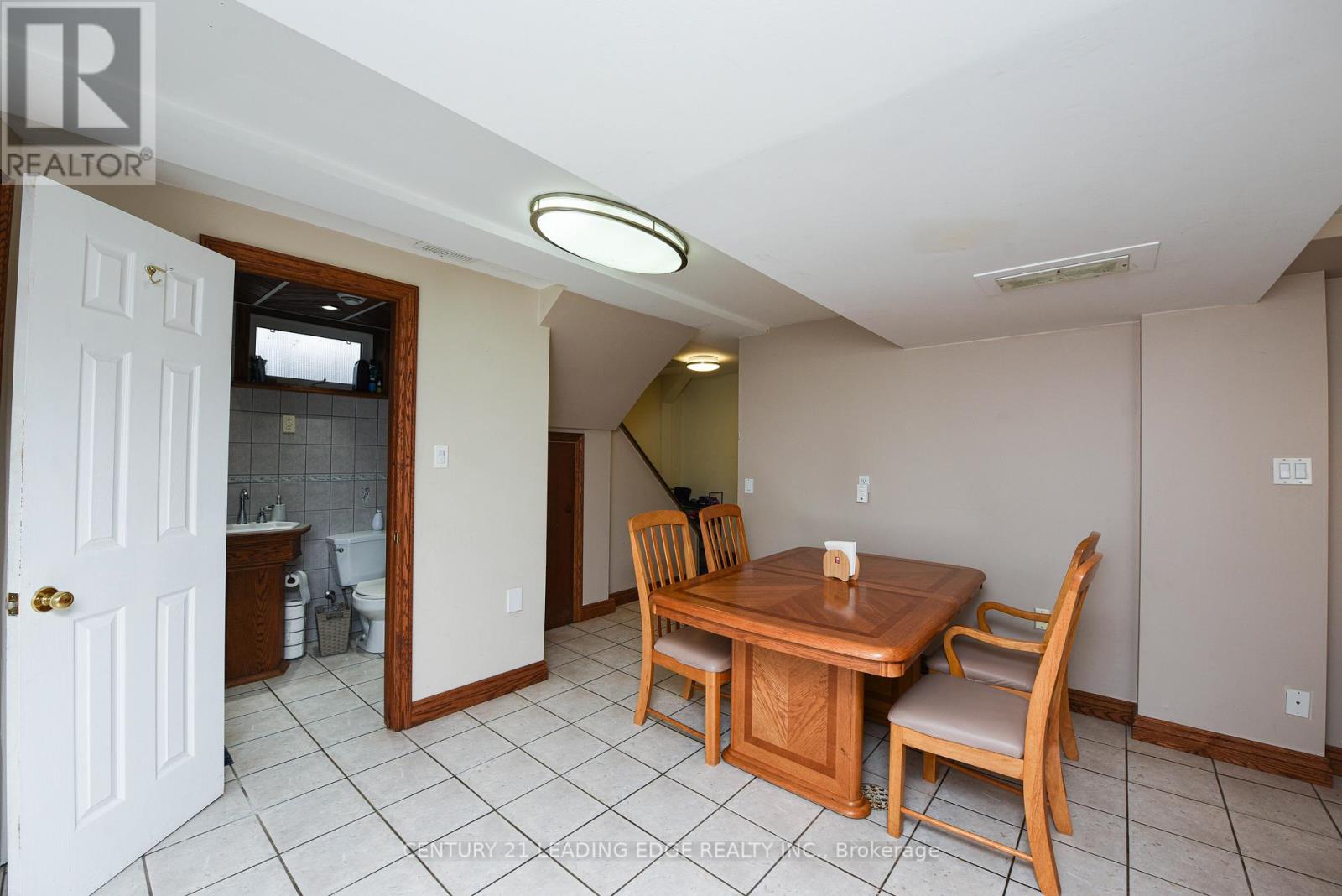 34 PARAGON ROAD - 22