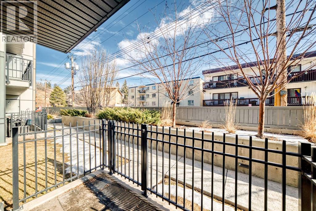 Single Family House for Sale in    Avenue NW Sunnyside Calgary 