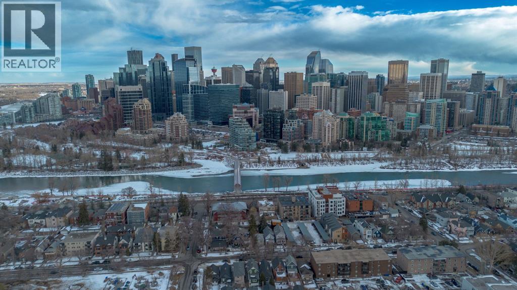 Single Family House for Sale in    Avenue NW Sunnyside Calgary 