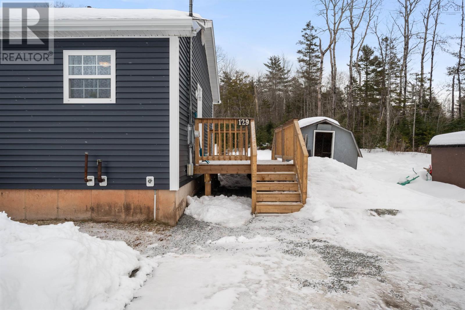 129 JEFFREY LAMBERT DRIVE - 31