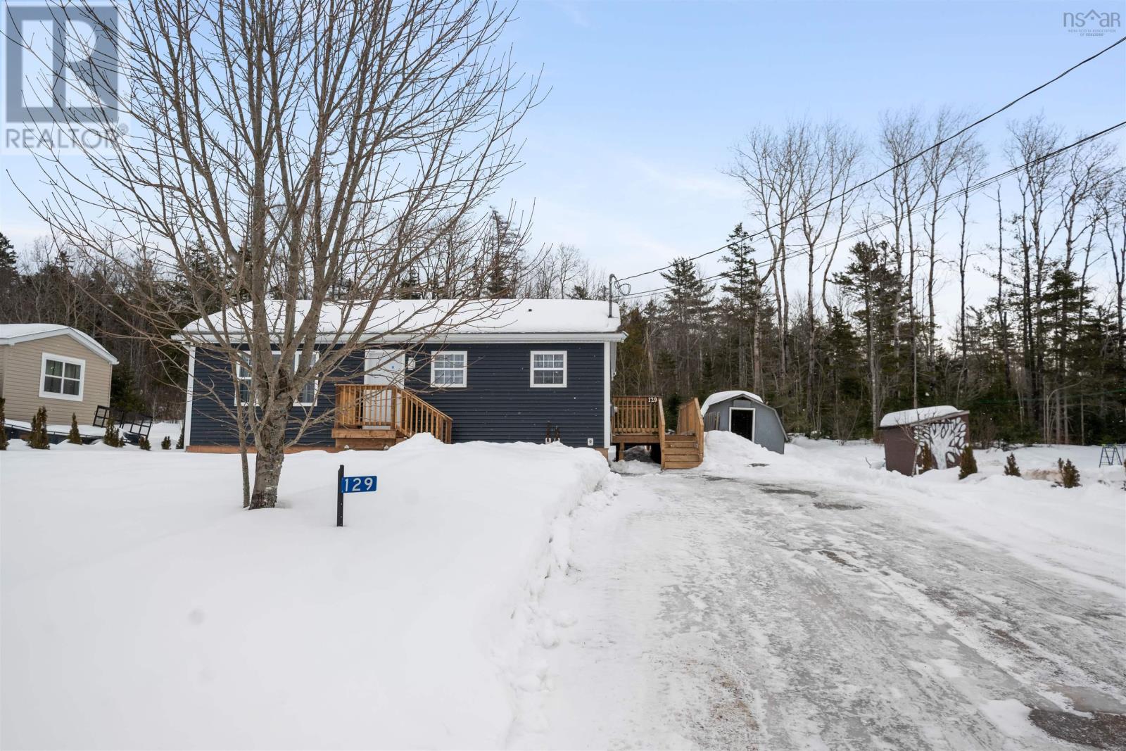 129 JEFFREY LAMBERT DRIVE - 29