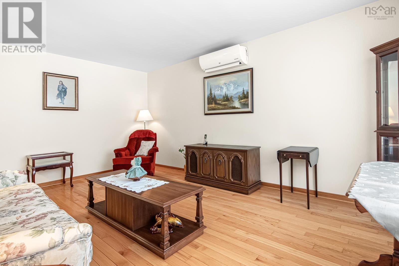 Property 13 of 47 of 34 Bonita Drive