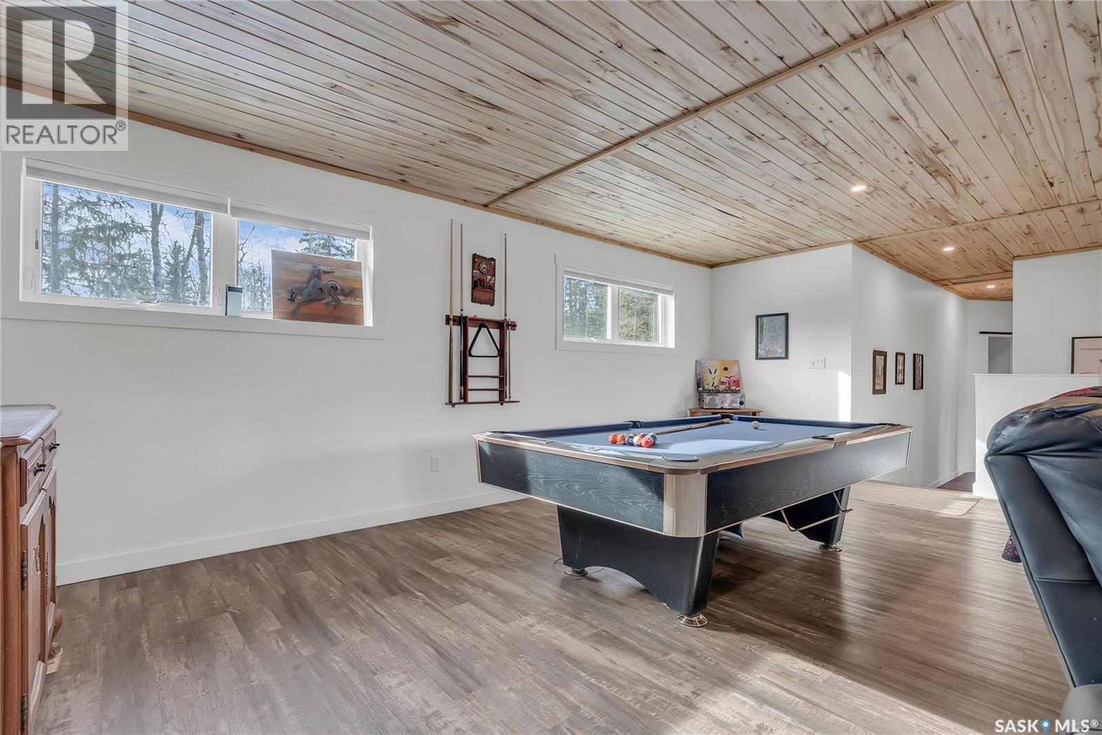 102 Moore DRIVE - 30