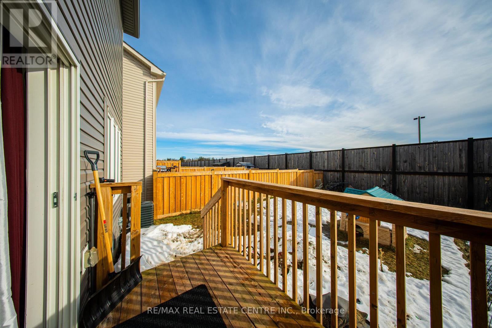 524 BROOKS STREET - 31