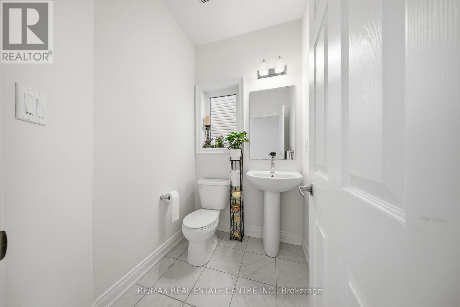 524 BROOKS STREET - 8
