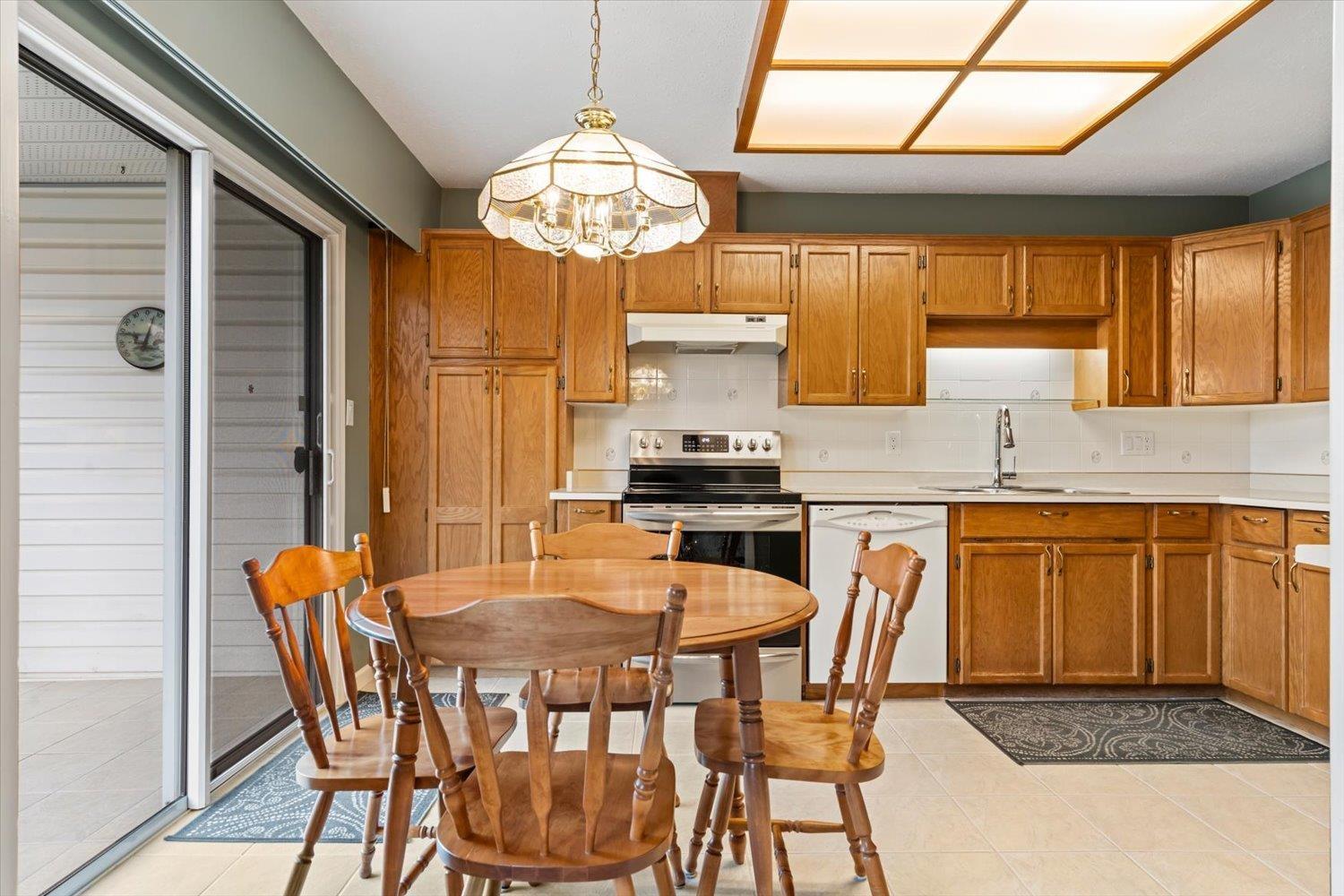 131 32691 GARIBALDI DRIVE, Abbotsford