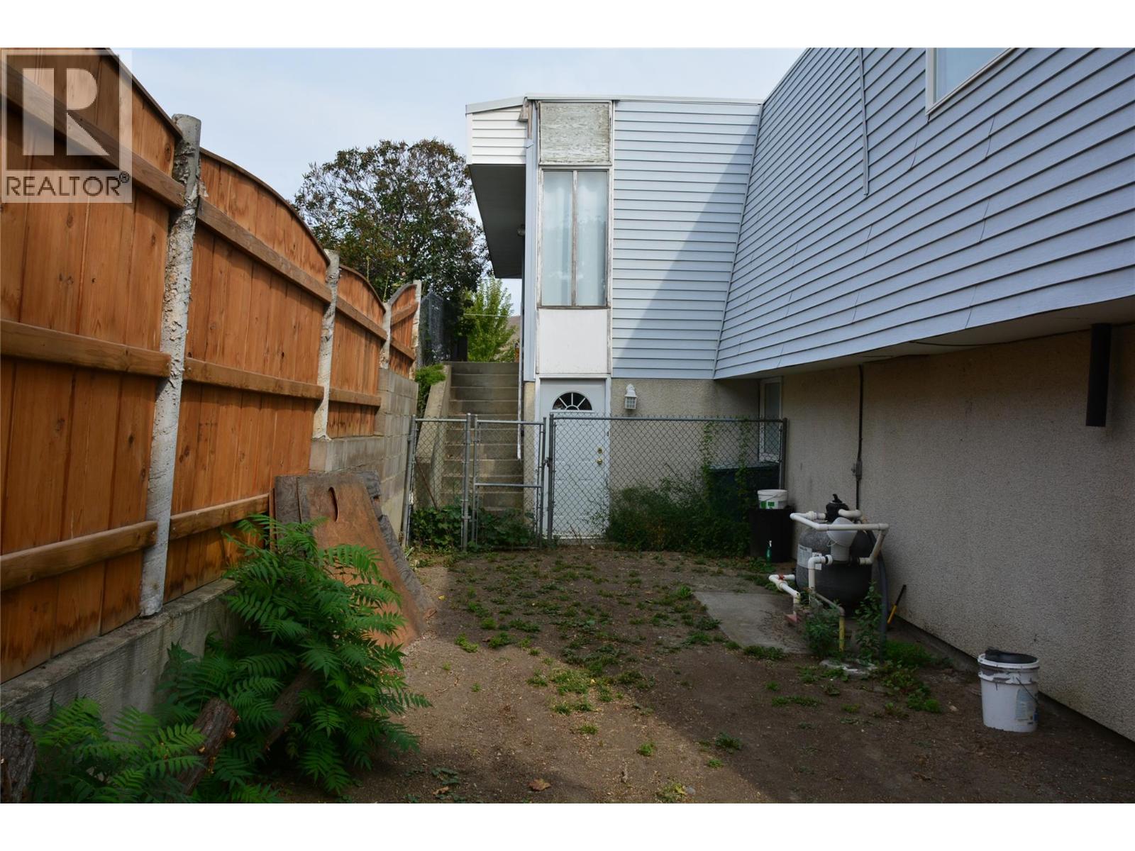 2225 BARAARA Avenue Unit# 2225 BARBARA AVE, Kamloops