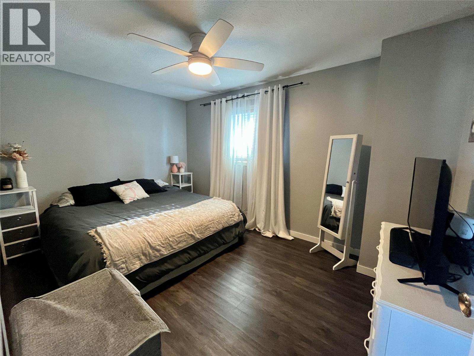 268 Murray Drive, Tumbler Ridge