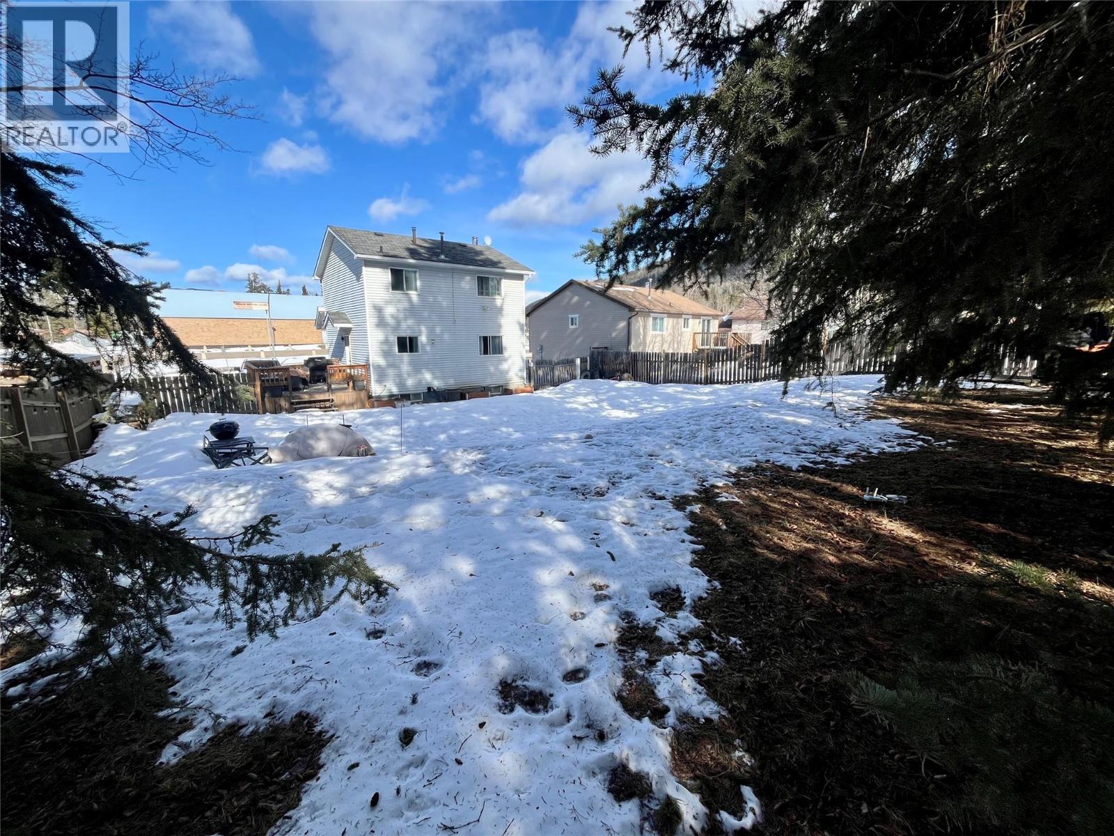 268 Murray Drive, Tumbler Ridge