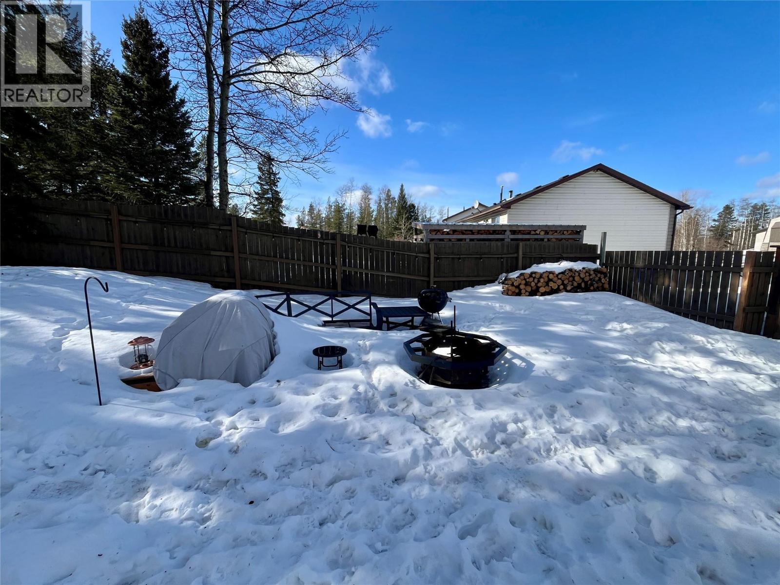 268 Murray Drive, Tumbler Ridge