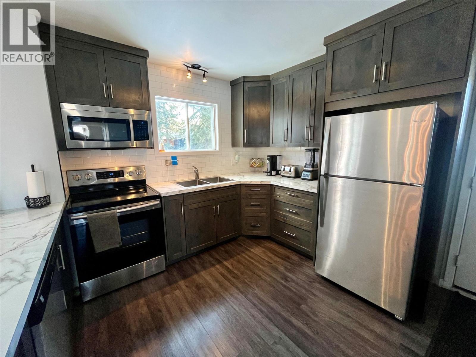 268 Murray Drive, Tumbler Ridge